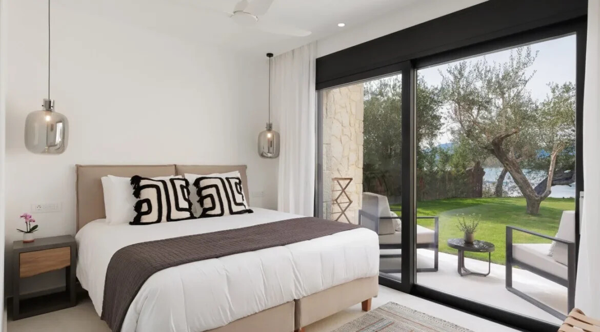 Seaside Modern Villa Kontokali Corfu Greece 10