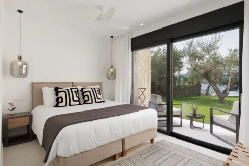 Seaside Modern Villa Kontokali Corfu Greece 10