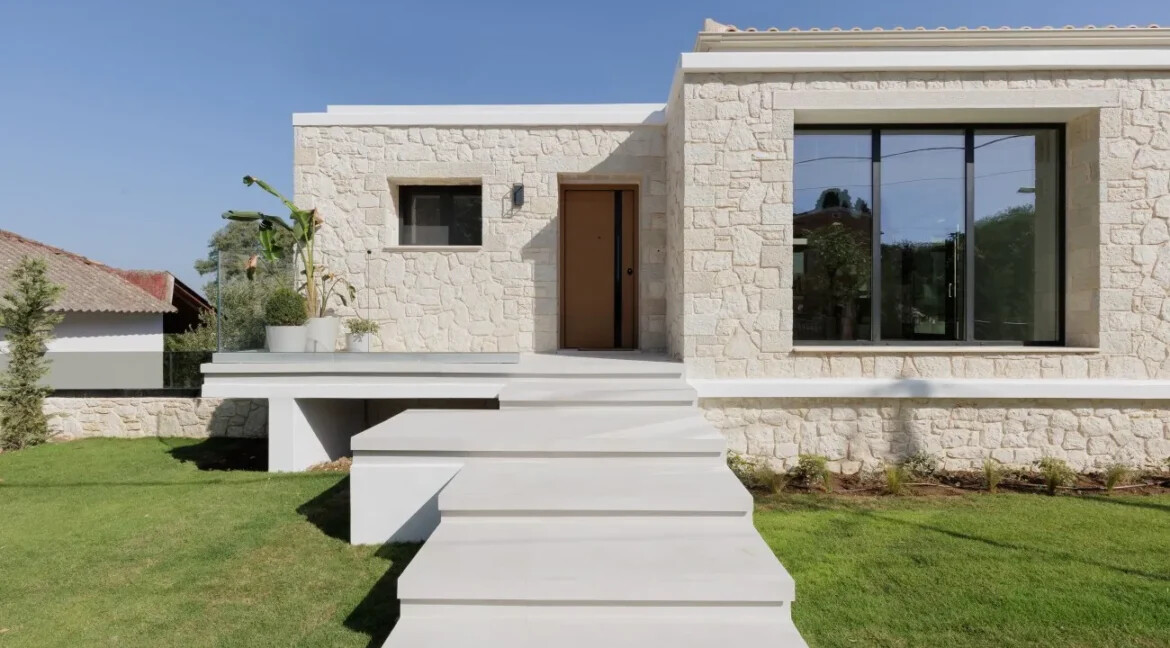 Seaside Modern Villa Kontokali Corfu Greece 19