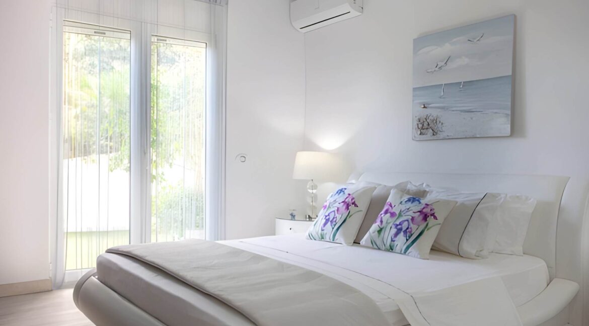 Super Villa in South Athens with Sea Views, Porto Rafti Villa 7