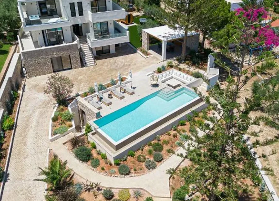 Villa For Sale Petrothalassa Porto Heli Greece 16
