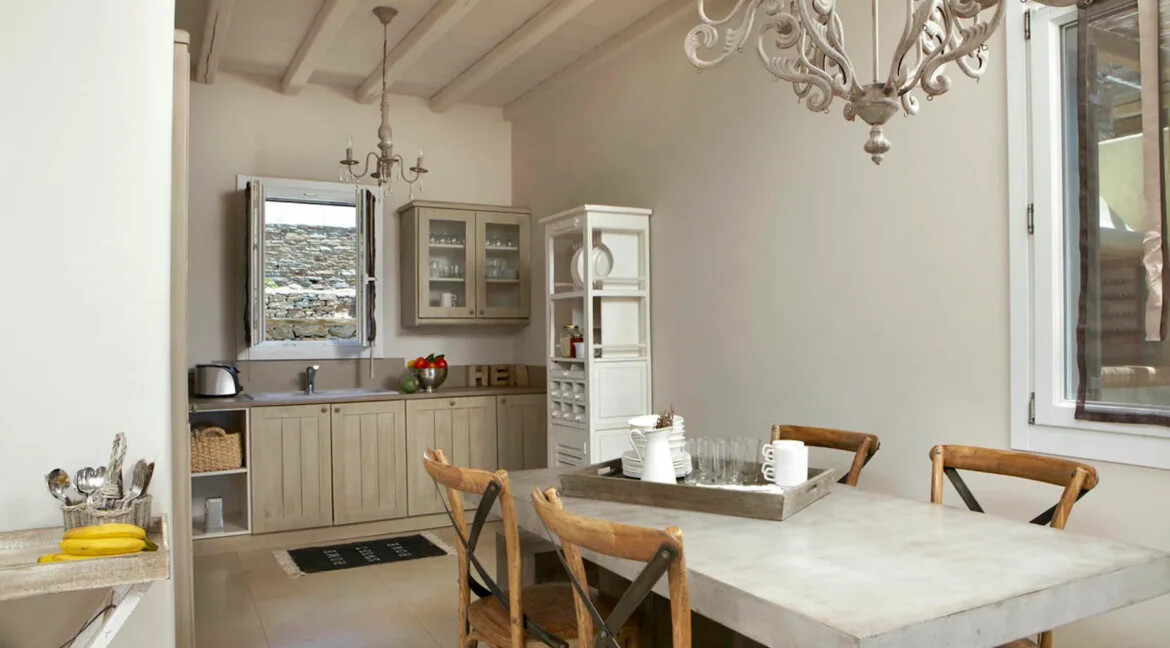 Villa With Pool In Tinos for sale 1