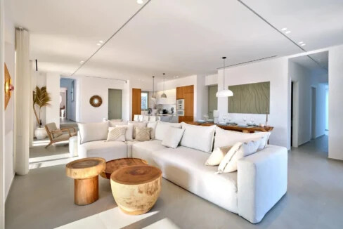 Villa With Tennis Court for Sale in Paros Greece 18