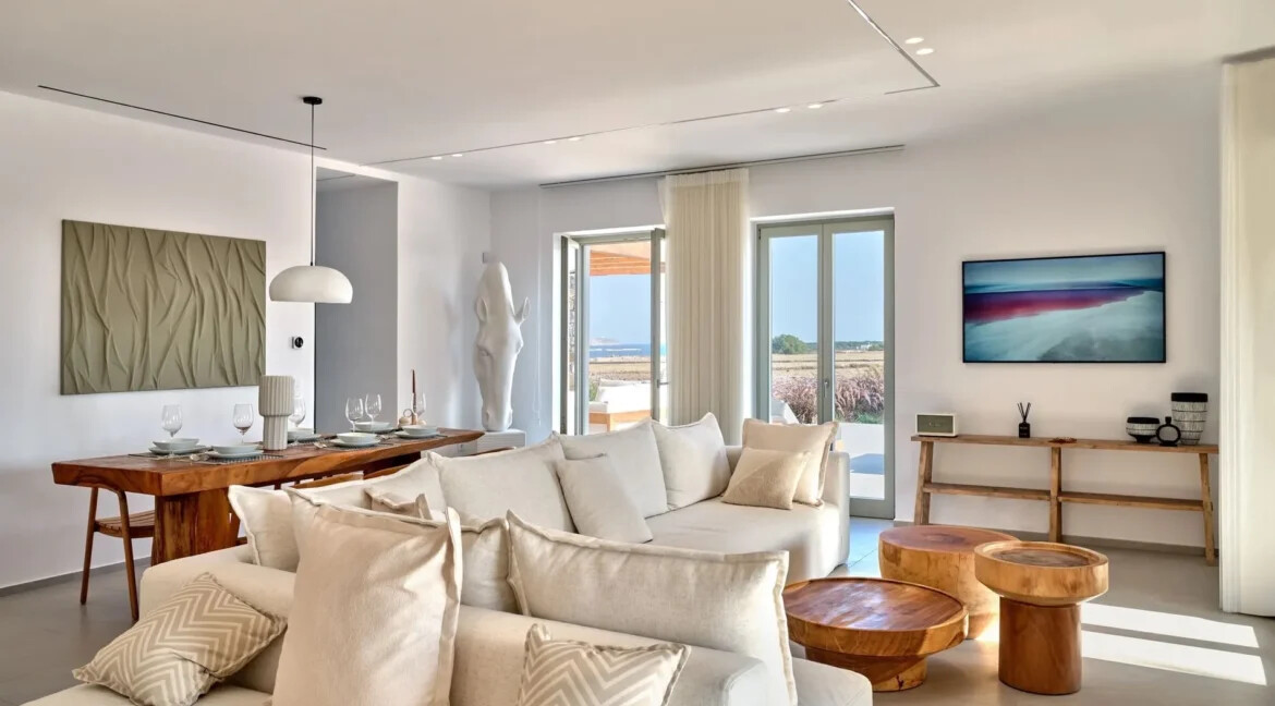 Villa With Tennis Court for Sale in Paros Greece 19