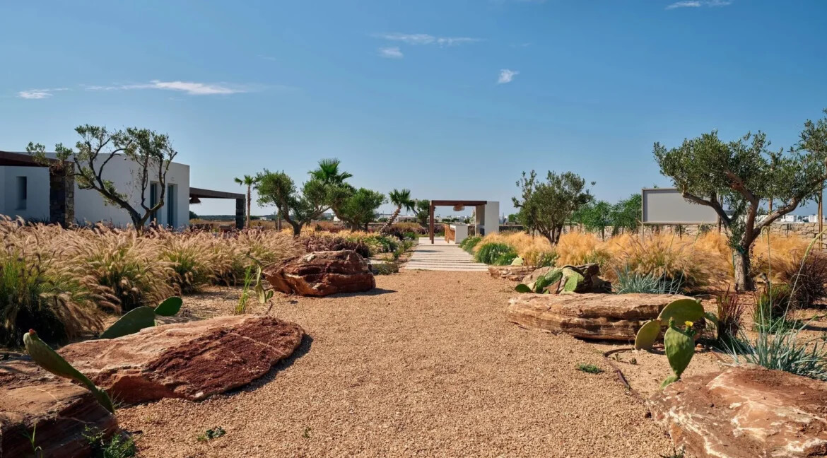 Villa With Tennis Court for Sale in Paros Greece 2