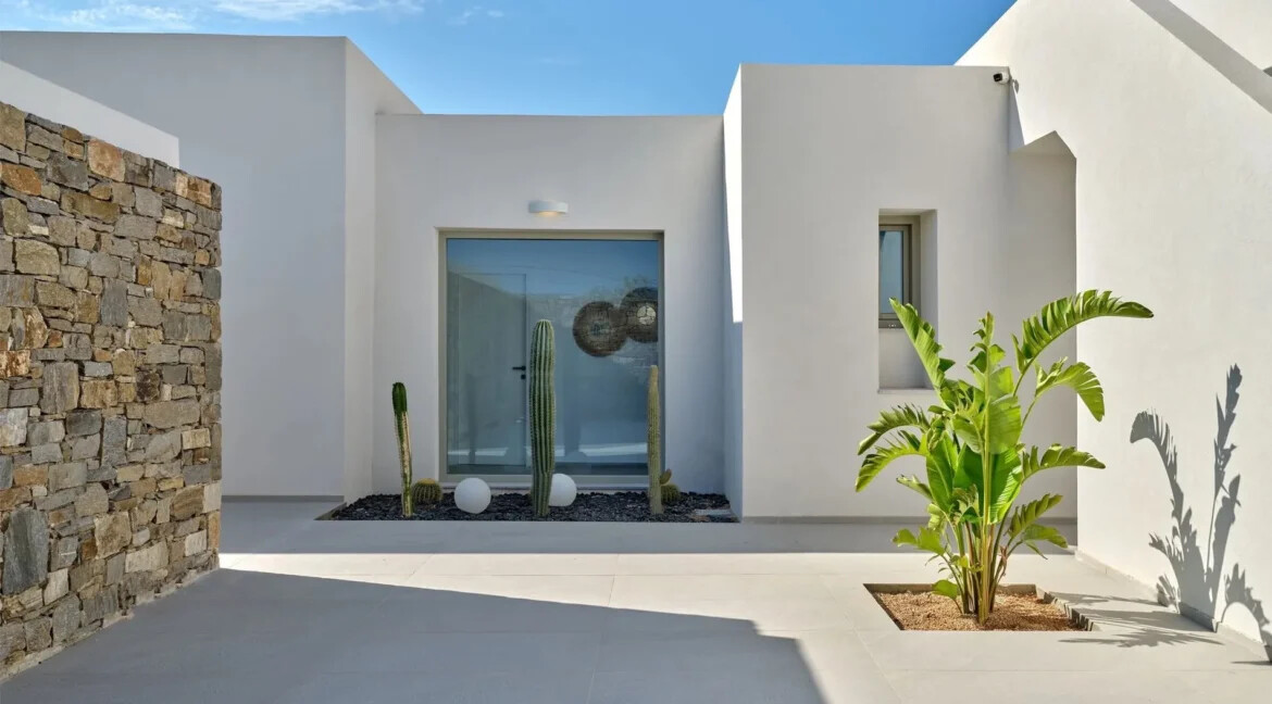 Villa With Tennis Court for Sale in Paros Greece 21