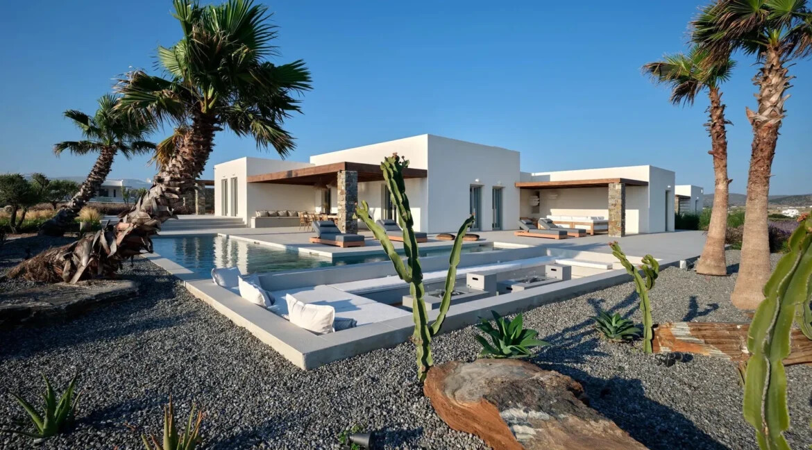 Villa With Tennis Court for Sale in Paros Greece 23