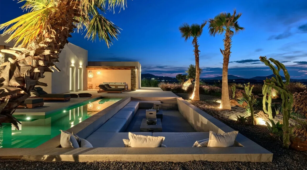 Villa With Tennis Court for Sale in Paros Greece