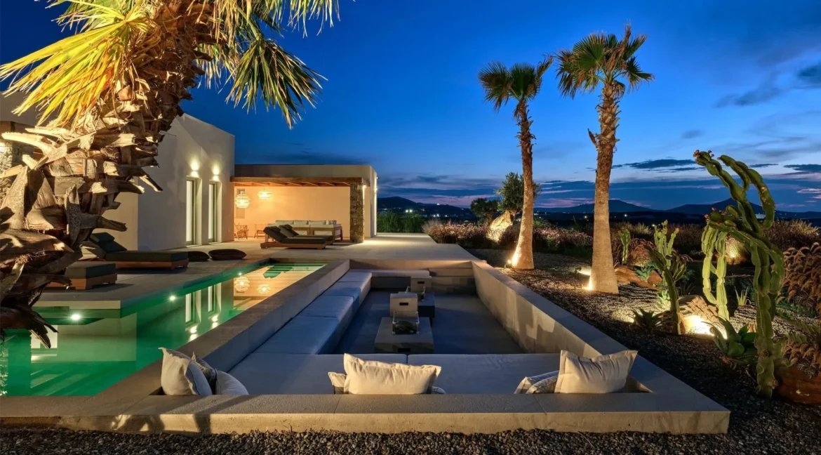 Villa With Tennis Court for Sale in Paros Greece 3