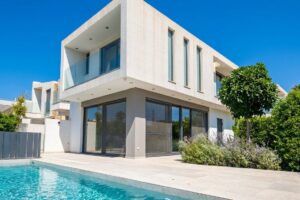 Villa for sale in Varkiza Athens