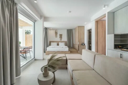 Villa with 4 Maisonettes in Nikiti Halkidiki for Sale 11