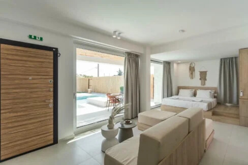 Villa with 4 Maisonettes in Nikiti Halkidiki for Sale 12