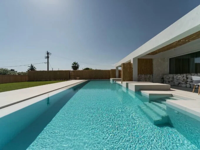 Villa with 4 Maisonettes in Nikiti Halkidiki for Sale