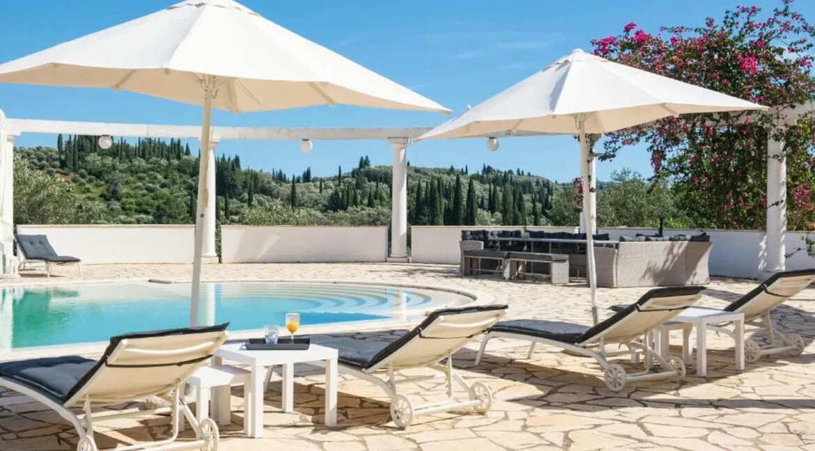 Villa with Big Land Plot for Sale at Corfu Greece 31