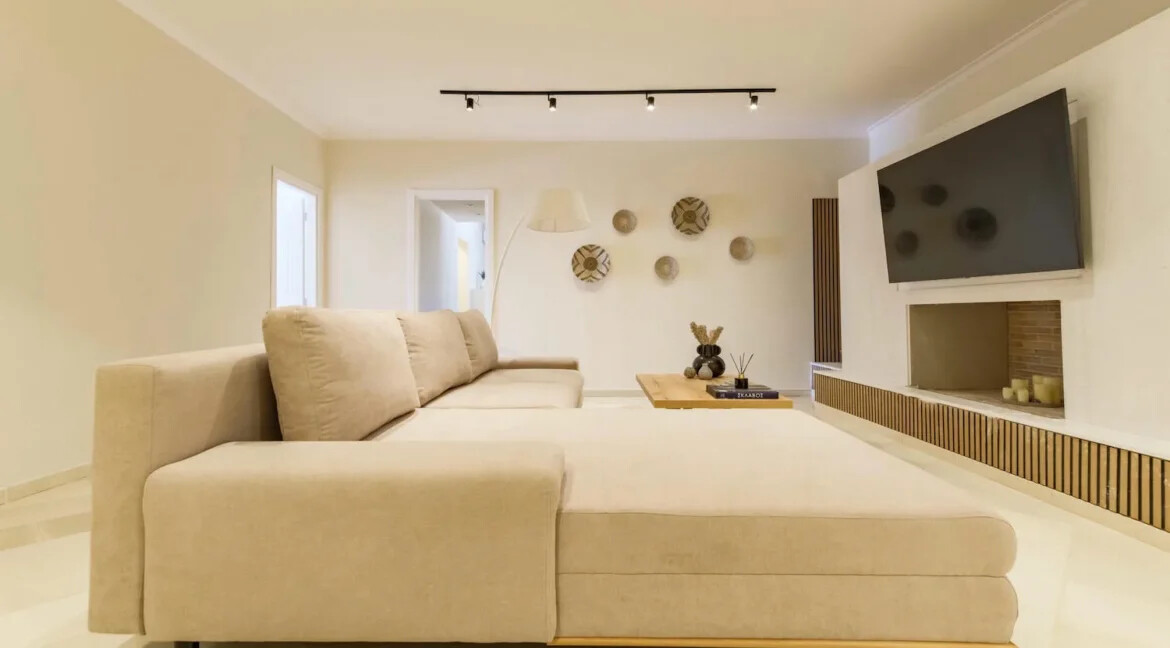 Villa with Big Land Plot for Sale at Corfu Greece 37