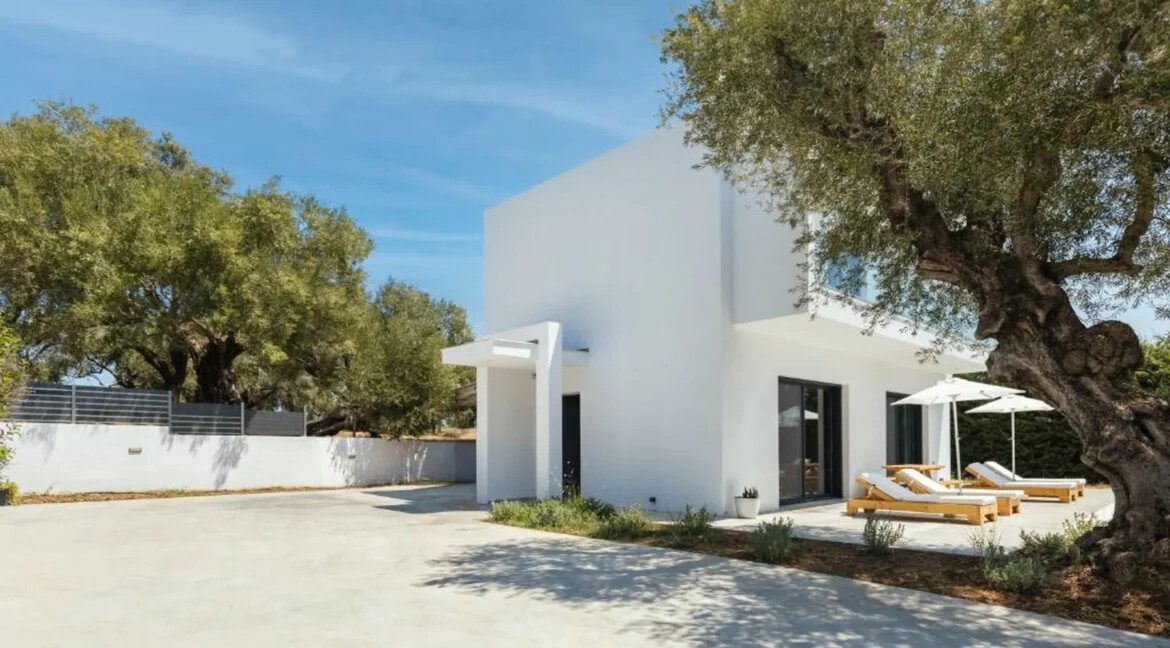 2 Villas for Sale in Zakynthos Akrotiri 27