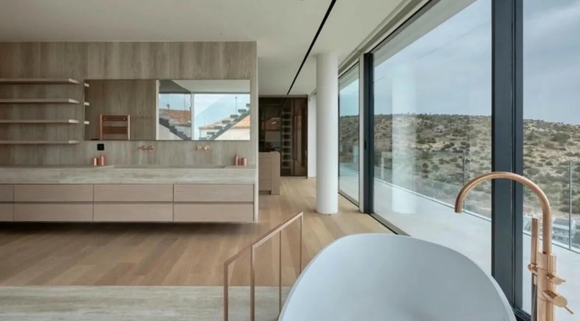 7 Bedroom Luxury Mansion for Sale in Voula Athens 18