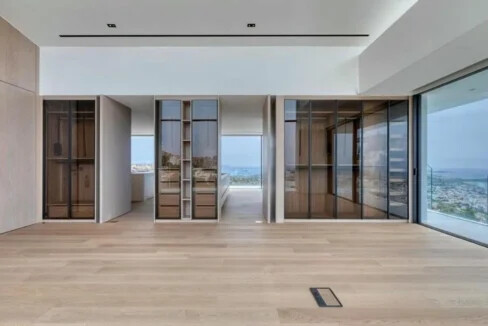7 Bedroom Luxury Mansion for Sale in Voula Athens 23