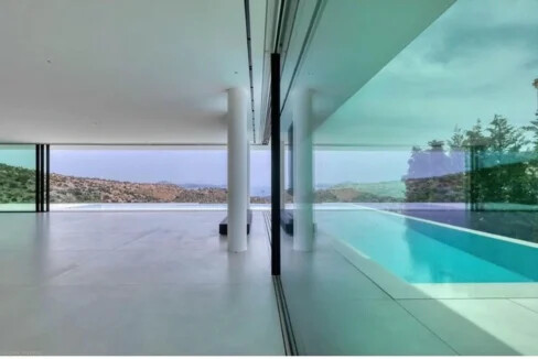 7 Bedroom Luxury Mansion for Sale in Voula Athens 33