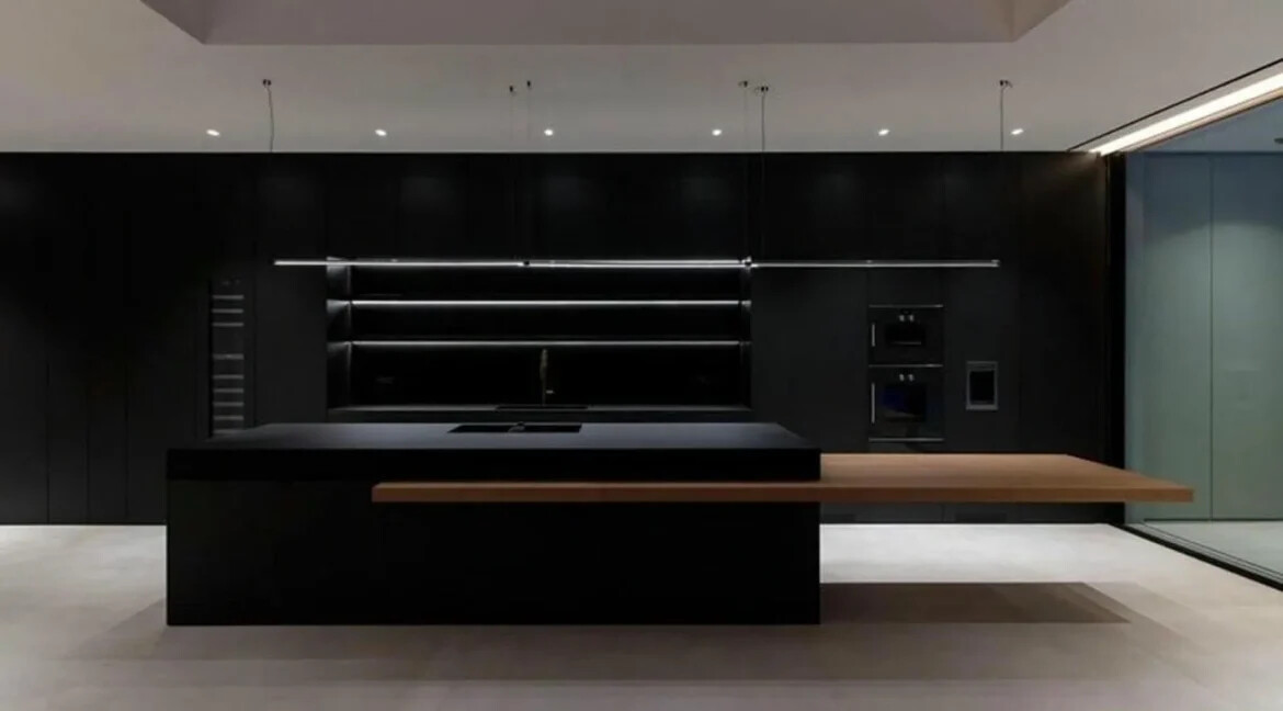 7 Bedroom Luxury Mansion for Sale in Voula Athens 42