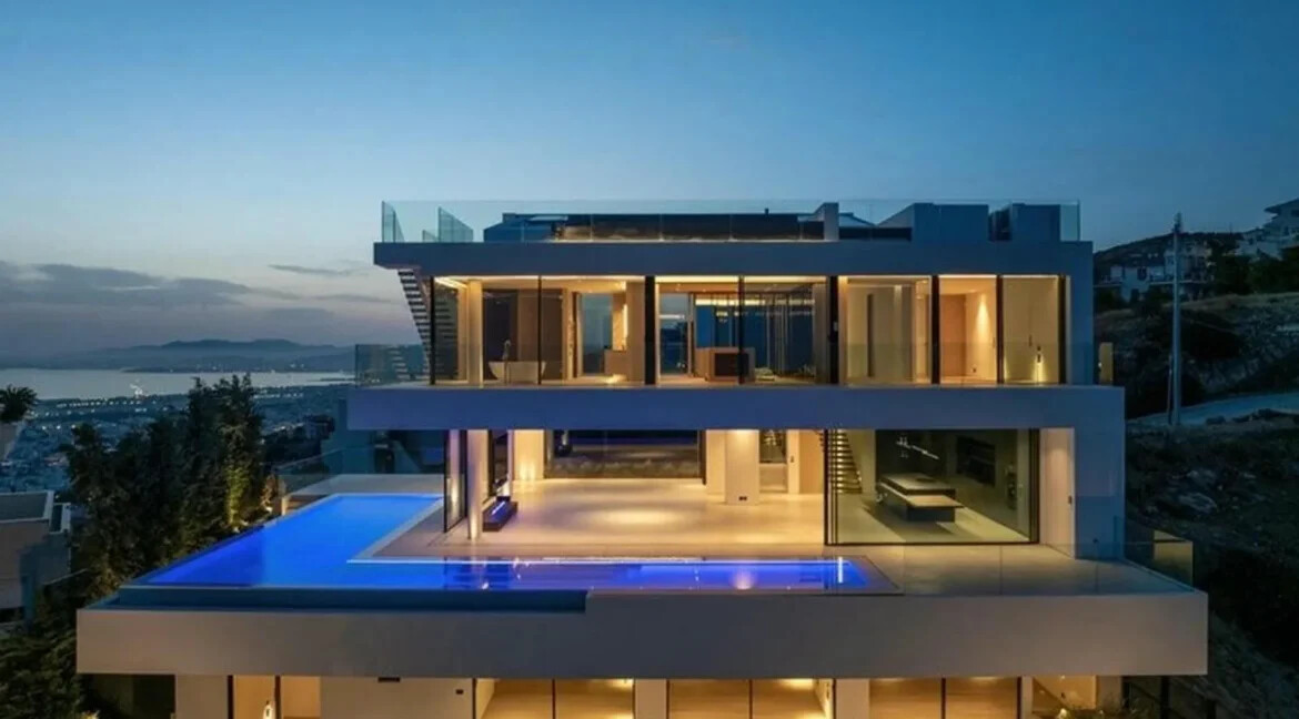7 Bedroom Luxury Mansion for Sale in Voula Athens 7
