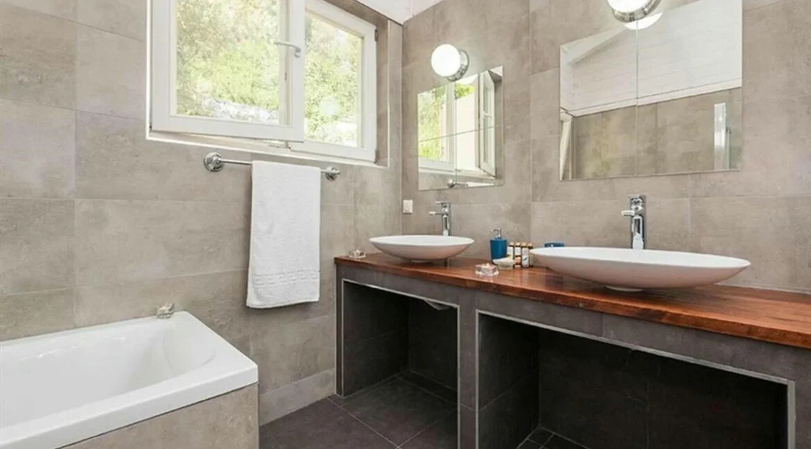 Complex for Sale in Lefkada 19