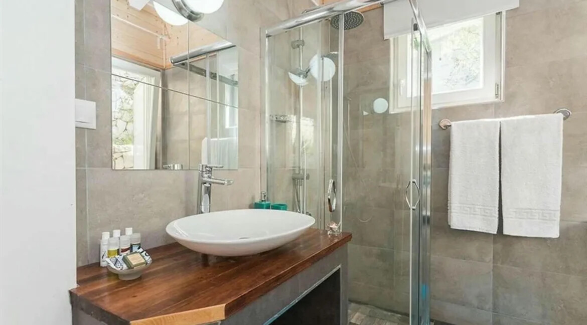 Complex for Sale in Lefkada 25