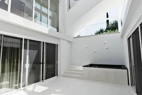 Elegance Villa for Sale in Corfu 13