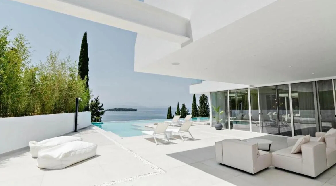 Elegance Villa for Sale in Corfu 14