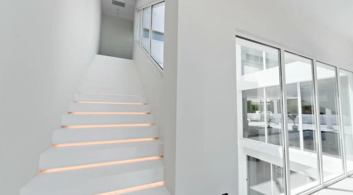 Elegance Villa for Sale in Corfu 15