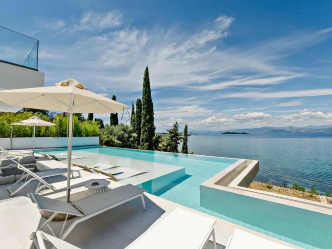 Elegance Villa for Sale in Corfu