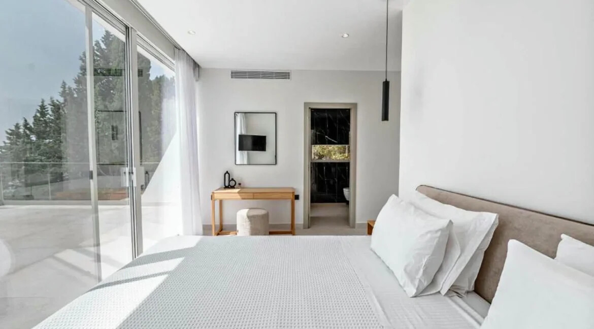 Elegance Villa for Sale in Corfu 5