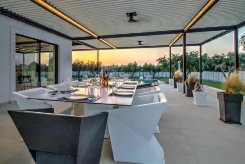 Luxurious Villa for sale in North Corfu 10