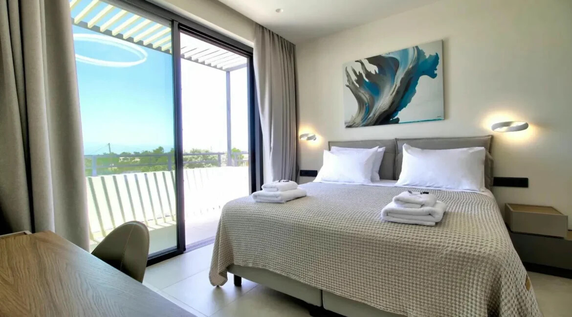 Luxurious Villa for sale in North Corfu 15