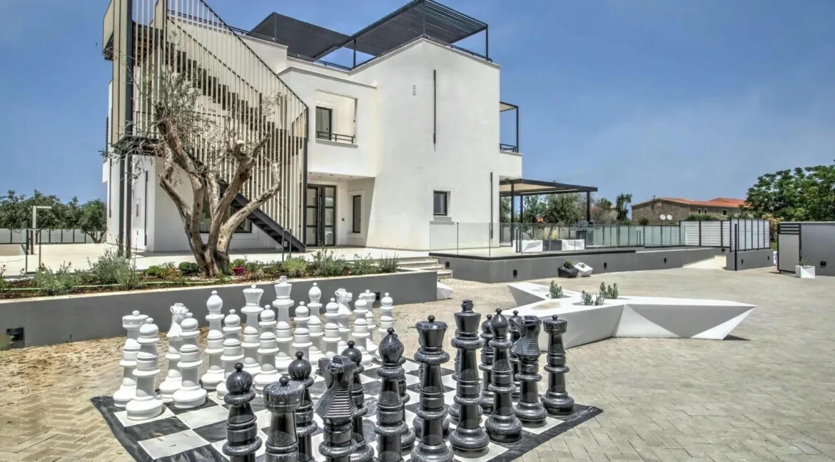 Luxurious Villa for sale in North Corfu 22