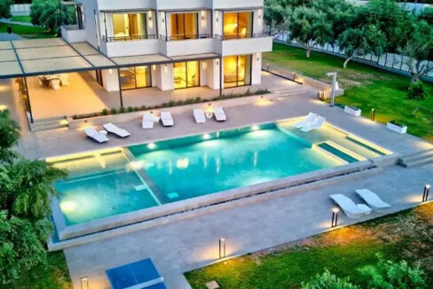 Luxurious Villa for sale in North Corfu 7.jpg