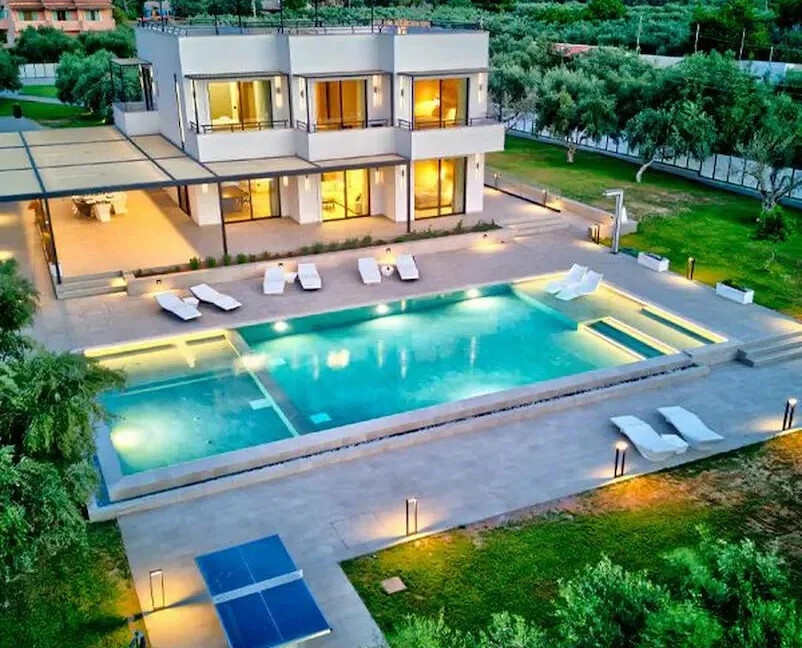 Luxurious Villa for sale in North Corfu 7.jpg