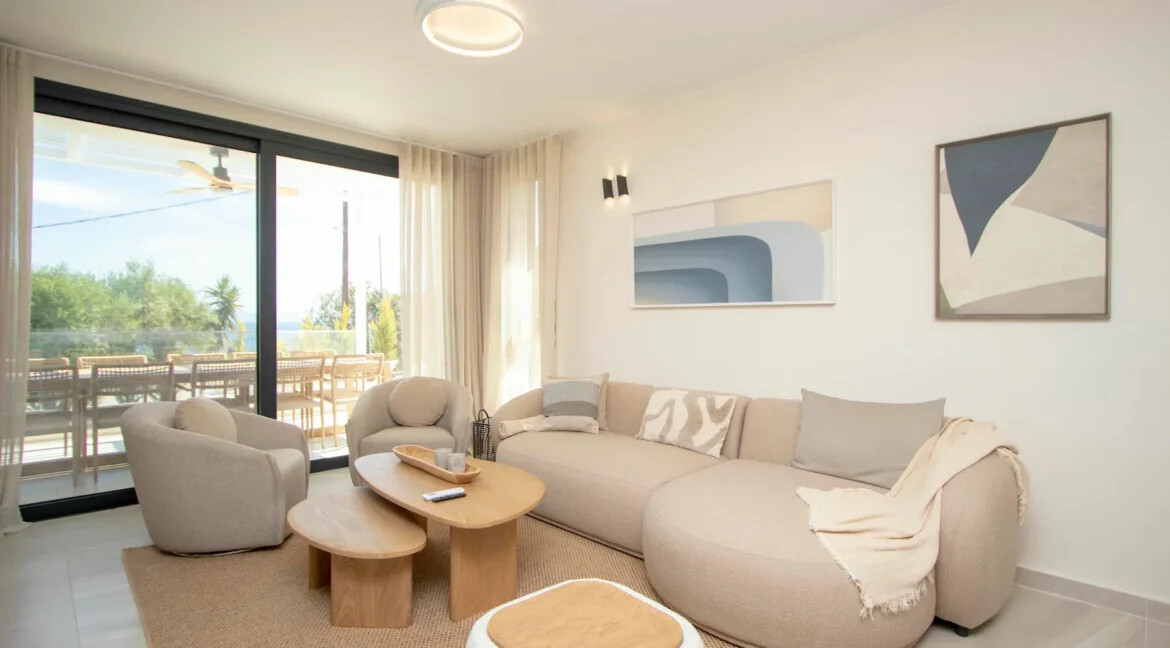 Luxury Beachfront Villa for Sale in Halkidiki Greece 19