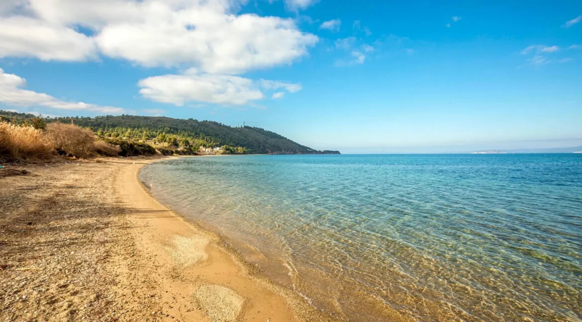 Luxury Beachfront Villa for Sale in Halkidiki Greece 3