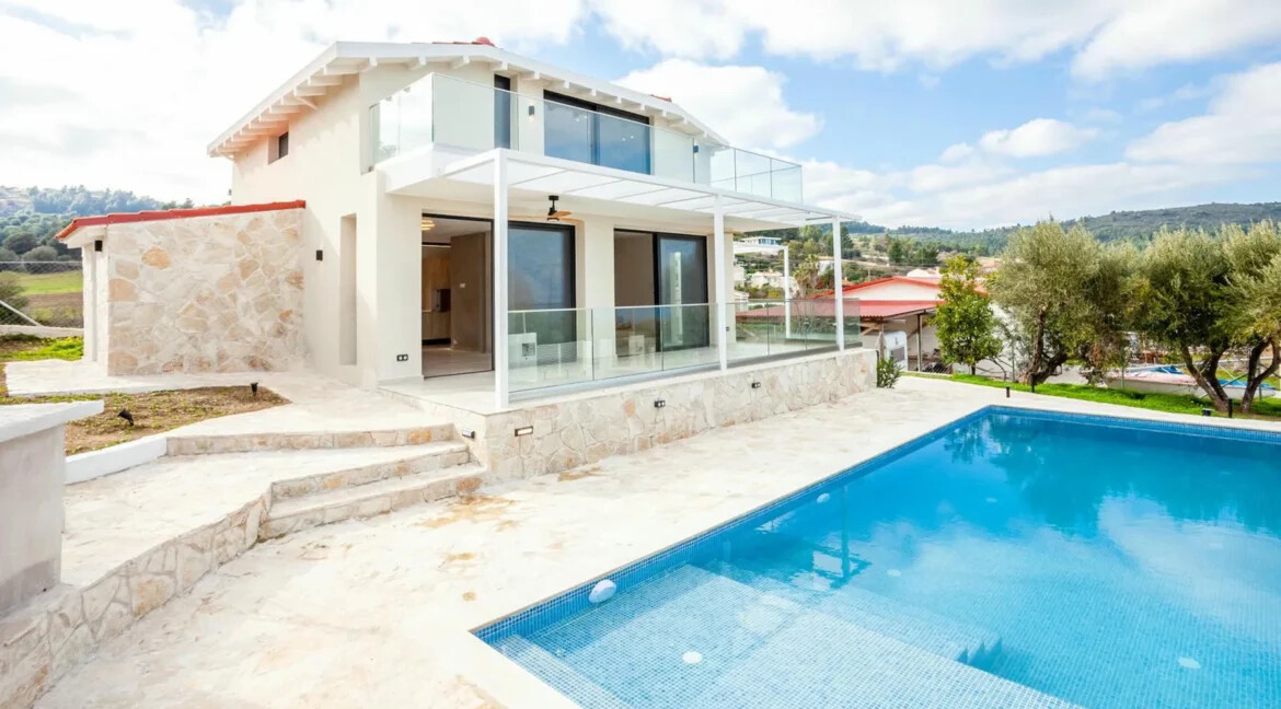 Luxury Beachfront Villa for Sale in Halkidiki Greece 7