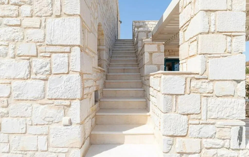 Luxury Villa for Sale in Paros Cyclades 1