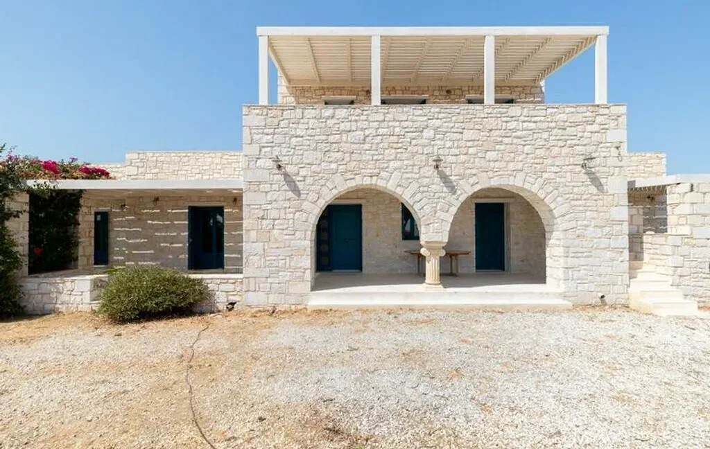 Luxury Villa for Sale in Paros Cyclades 2
