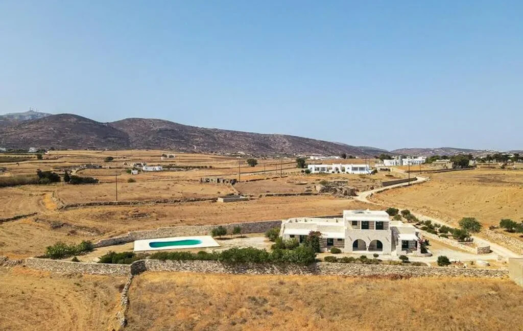 Luxury Villa for Sale in Paros Cyclades 3