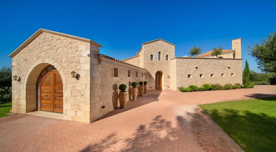 Mansion for Sale Rethymno Crete 19