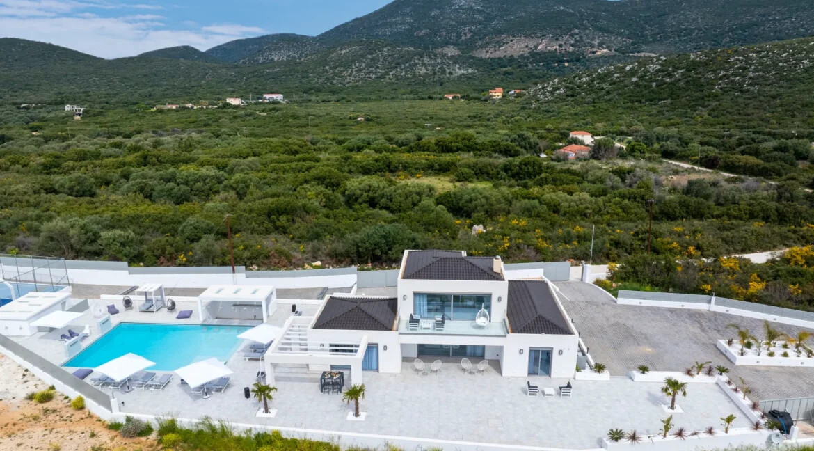 SeaView Villa for Sale in Kefalonia40