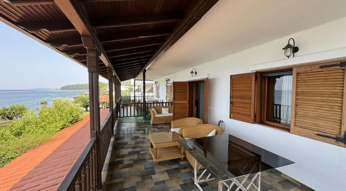 Seafront Villa for Sale Halkidiki Loutra Agia Paraskevi 8