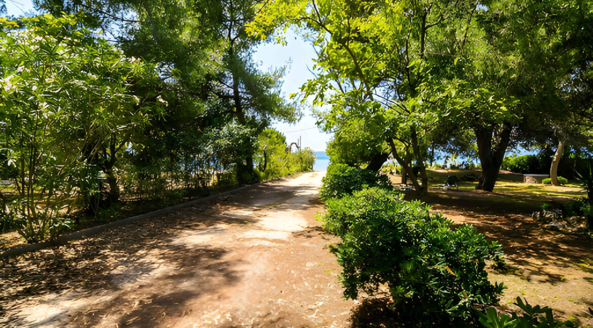 Seafront Villa in Corfu for Sale, Corfu Homes for sale 2
