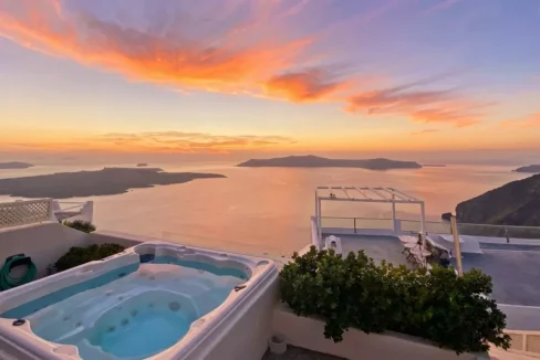 Seaview Property in Santorini Firostefani 1