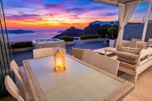 Seaview Property in Santorini Firostefani 2
