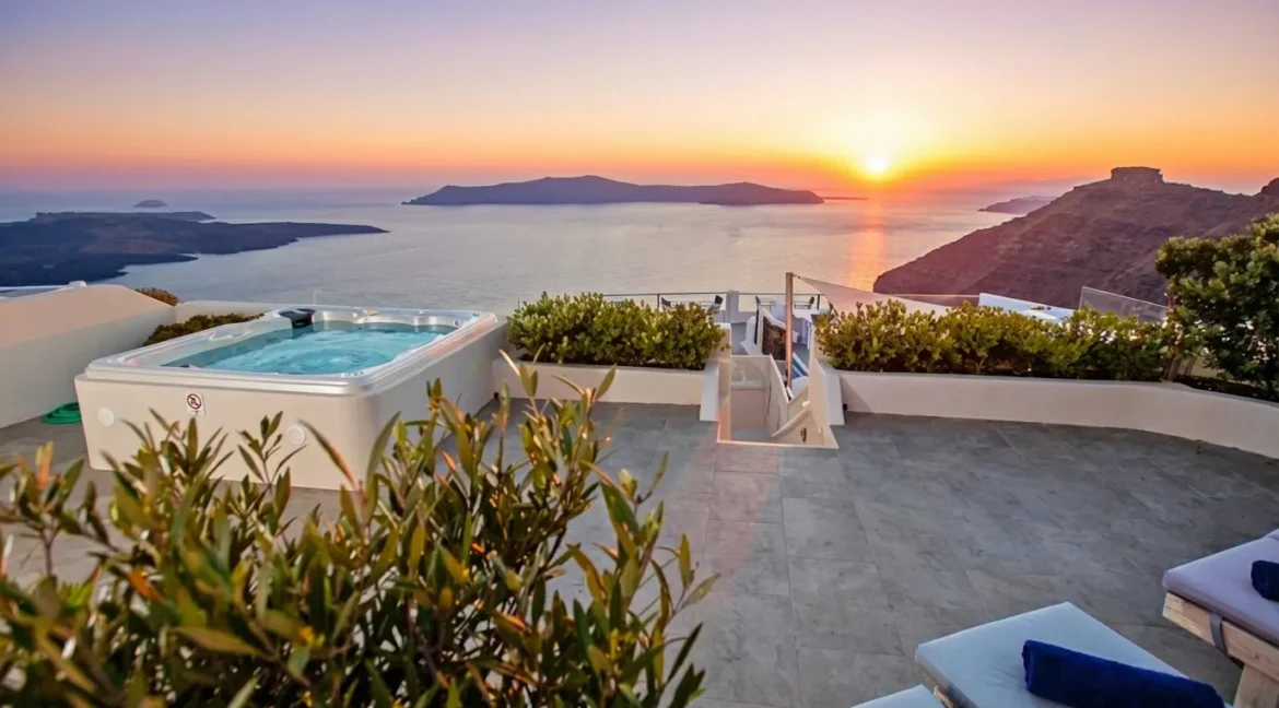 Seaview Property in Santorini Firostefani 5